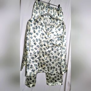 Women's‎ Silky Brand Satin Pajamas, cream & green, 2 piece | Size XL